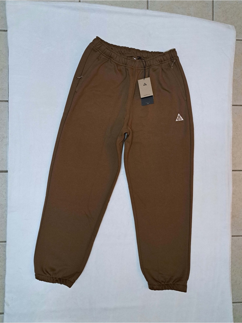 Nike ACG Tuff Fleece Pants Mosswood Brown - Men's Size MEDIUM